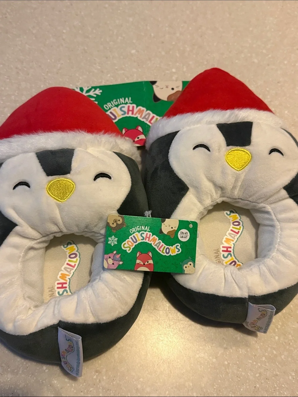 NWT Squishmallow PENGUIN Christmas slippers CHs 4/5 LDs 6/7